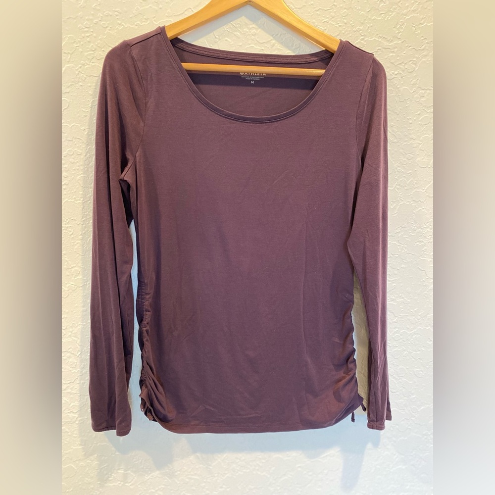 Athleta Scrunched Side Long Sleeve Top
